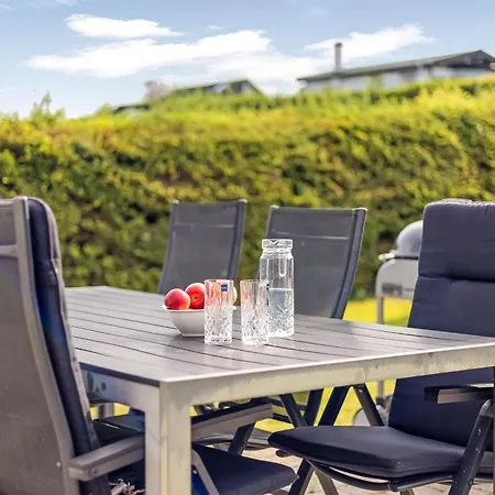Arnia - 250m From The Sea By Interhome * Hejls