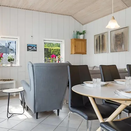 Дом отдыха Arnia - 250m From The Sea By Interhome