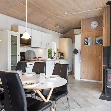Ferienhaus Arnia - 250m From The Sea By Interhome *